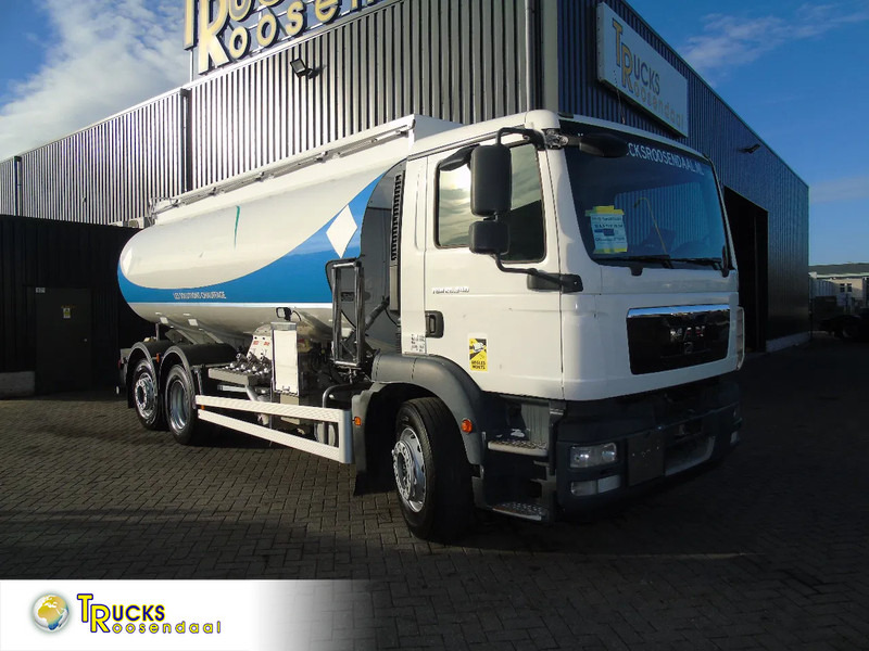 MAN TGM 26.340 + 19.000 LITER + 4COMP + 6X2 - Tank truck: picture 1 MAN TGM 26.340 + 19.000 LITER + 4COMP + 6X2 - Tank truck: picture 1