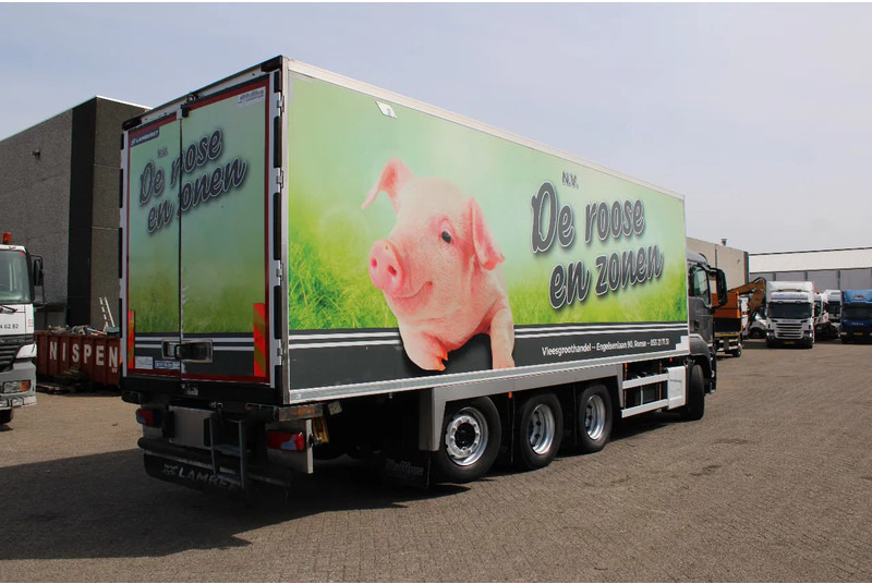 MAN TGS 32.360 + 8X4 + THERMO KING T-1000 - Refrigerator truck: picture 4 MAN TGS 32.360 + 8X4 + THERMO KING T-1000 - Refrigerator truck: picture 4