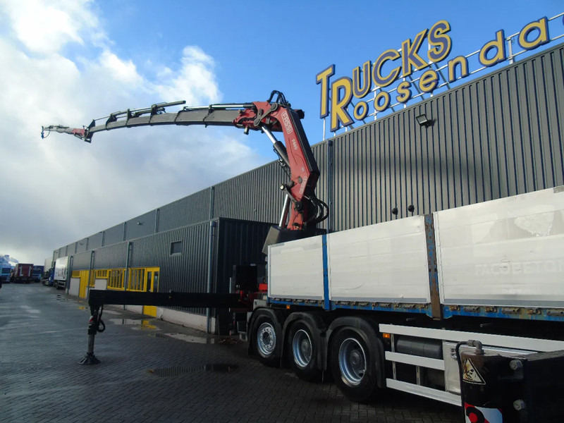 Crane truck Mercedes-Benz Arocs 3251 + FASSI 660RA .26.HE 6x Extensions + 4x JIB + 8x4 + remote: picture 19 Crane truck Mercedes-Benz Arocs 3251 + FASSI 660RA .26.HE 6x Extensions + 4x JIB + 8x4 + remote: picture 19