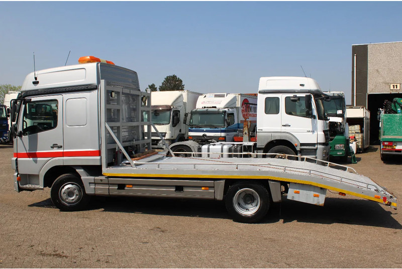 Mercedes-Benz Atego 823 + MANUAL + WINCH + PERFECT TRUCK - Autotransporter truck: picture 3 Mercedes-Benz Atego 823 + MANUAL + WINCH + PERFECT TRUCK - Autotransporter truck: picture 3