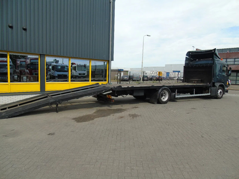 Scania P 270 + manual + hydrolic ramps + WINCH - Autotransporter truck: picture 4 Scania P 270 + manual + hydrolic ramps + WINCH - Autotransporter truck: picture 4