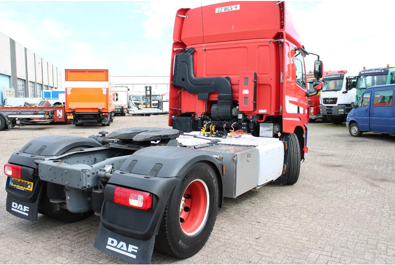 DAF CF 440 + EURO 6 + - Tractor unit: picture 5 DAF CF 440 + EURO 6 + - Tractor unit: picture 5