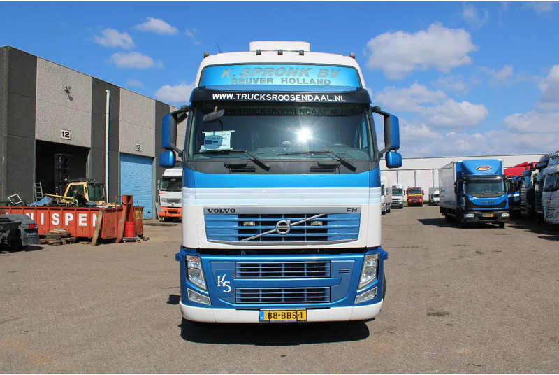 Volvo FH 460 XL cabine + euro 5 + spoiler - Tractor unit: picture 2 Volvo FH 460 XL cabine + euro 5 + spoiler - Tractor unit: picture 2