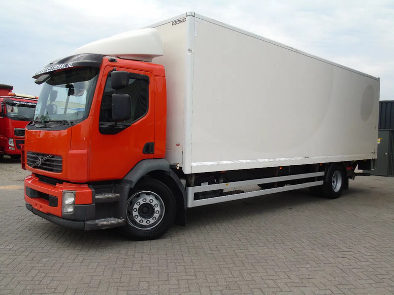 Volvo FL 260 + 18T + LIFT - Box truck: picture 2 Volvo FL 260 + 18T + LIFT - Box truck: picture 2