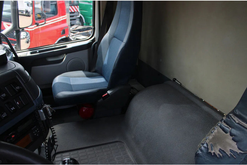 Cable system truck, Crane truck Volvo FM 12.440 +6X4+ HIAB 166E3 PRO + EURO 5 + MANUAL: picture 11