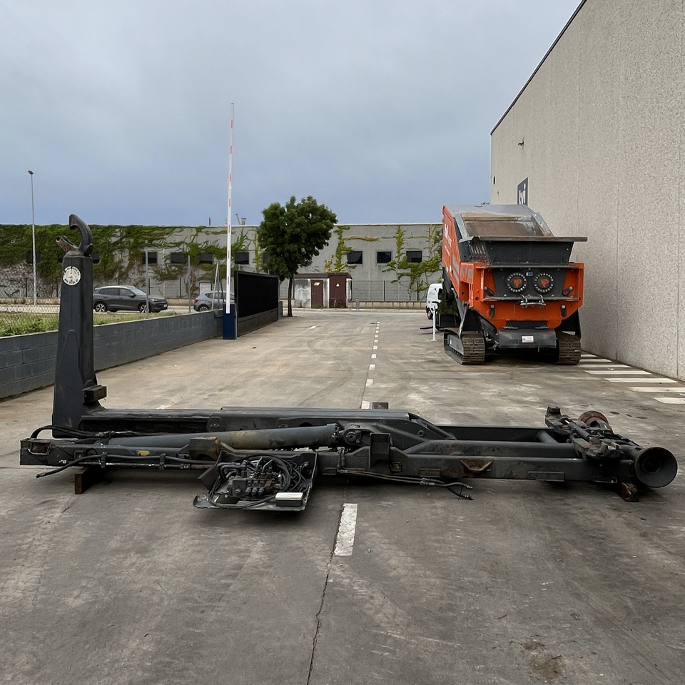 Meiller PK14 50 - Hook lift/ Skip loader system: picture 3 Meiller PK14 50 - Hook lift/ Skip loader system: picture 3