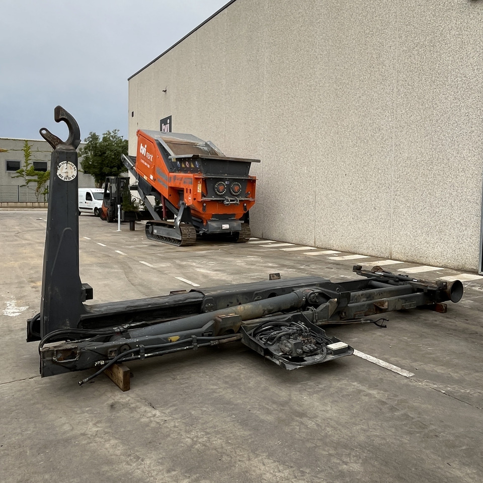 Meiller PK14 50 - Hook lift/ Skip loader system: picture 4 Meiller PK14 50 - Hook lift/ Skip loader system: picture 4