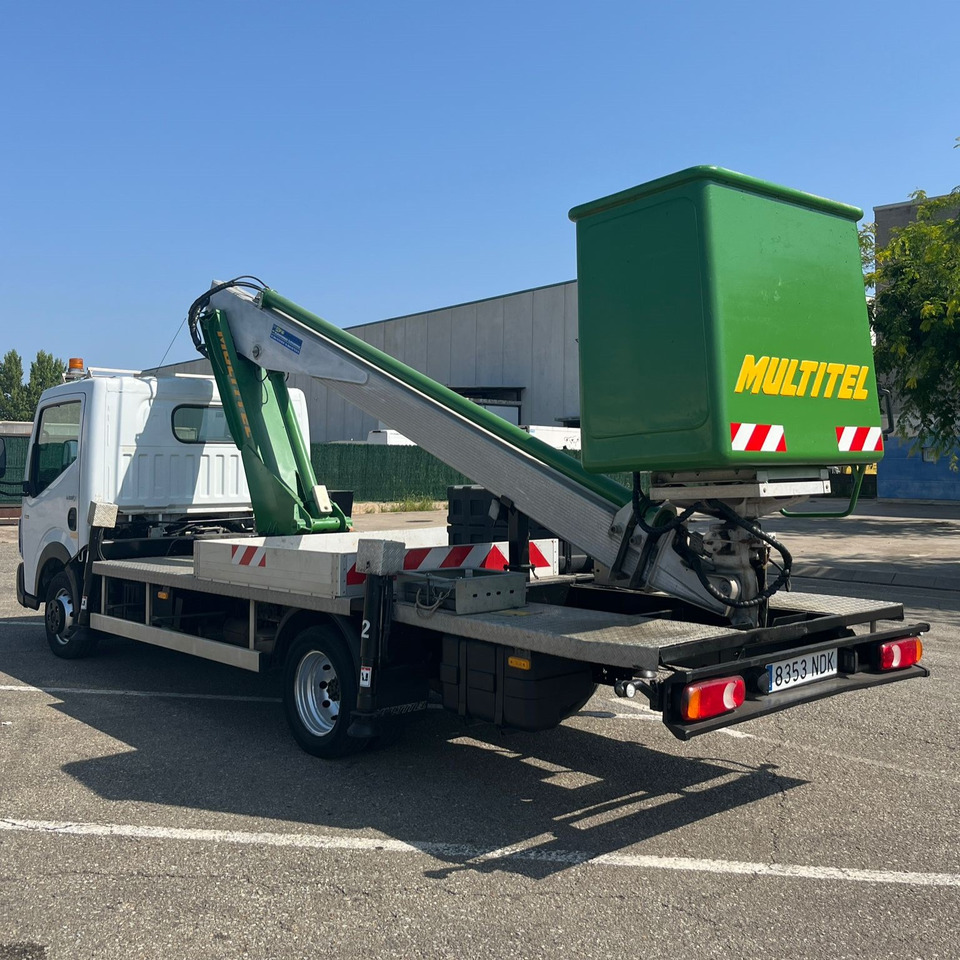 Renault Maxity - Truck: picture 3 Renault Maxity - Truck: picture 3