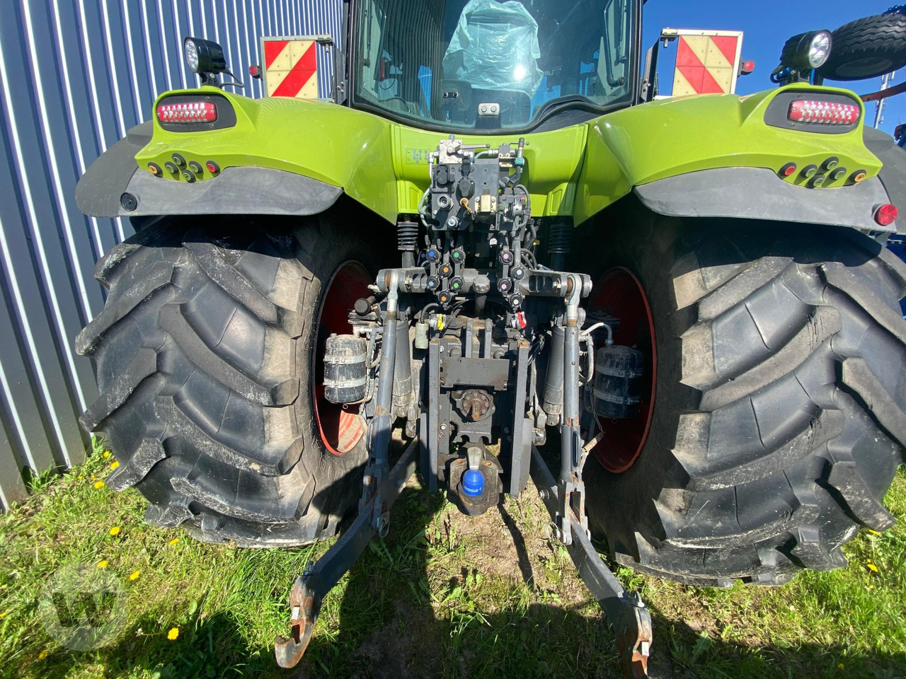 CLAAS Axion 850 - Farm tractor: picture 4 CLAAS Axion 850 - Farm tractor: picture 4