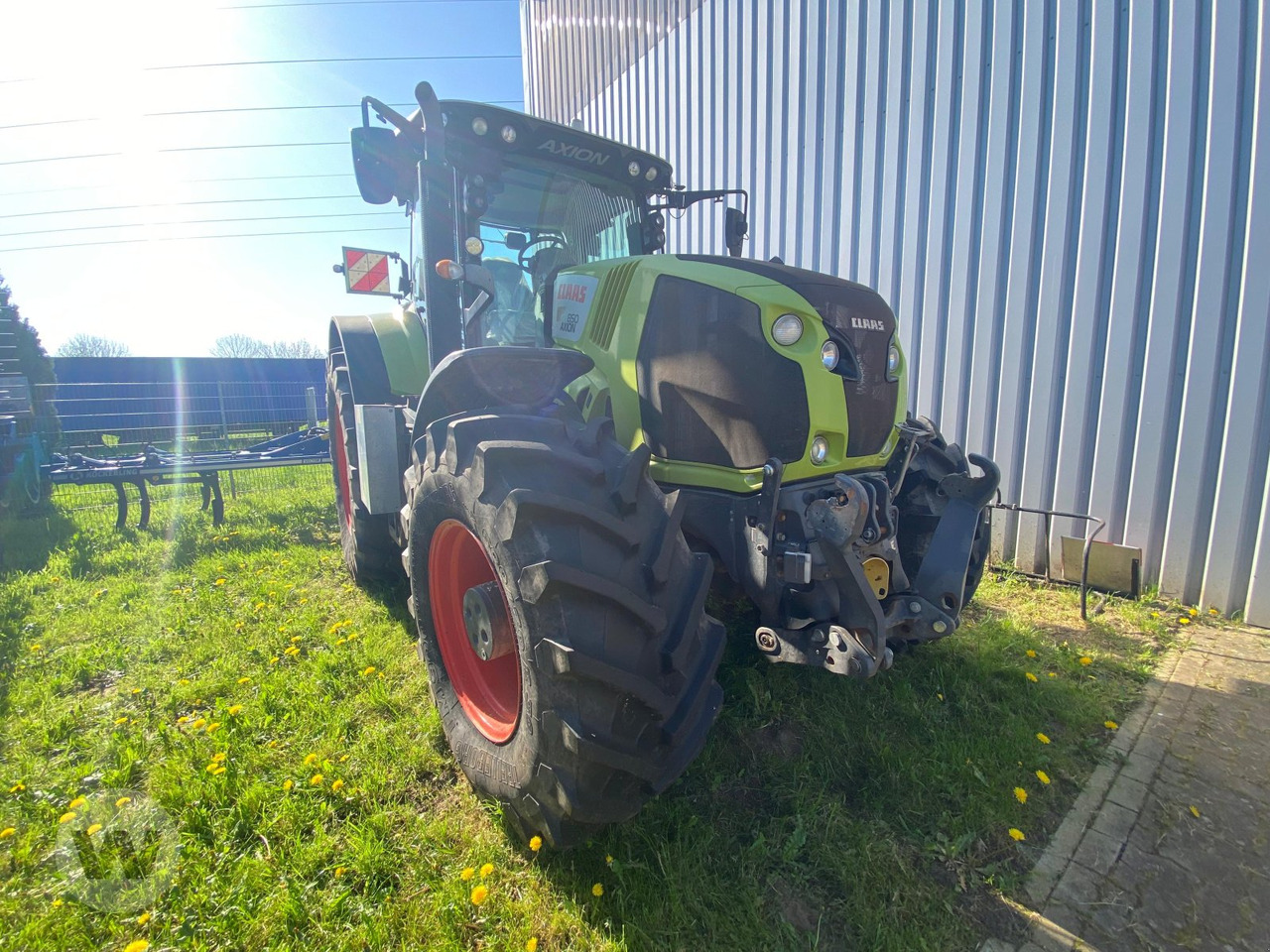 CLAAS Axion 850 - Farm tractor: picture 2 CLAAS Axion 850 - Farm tractor: picture 2