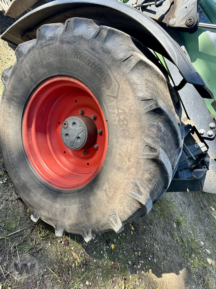 Farm tractor Fendt Favorit 511 C: picture 12