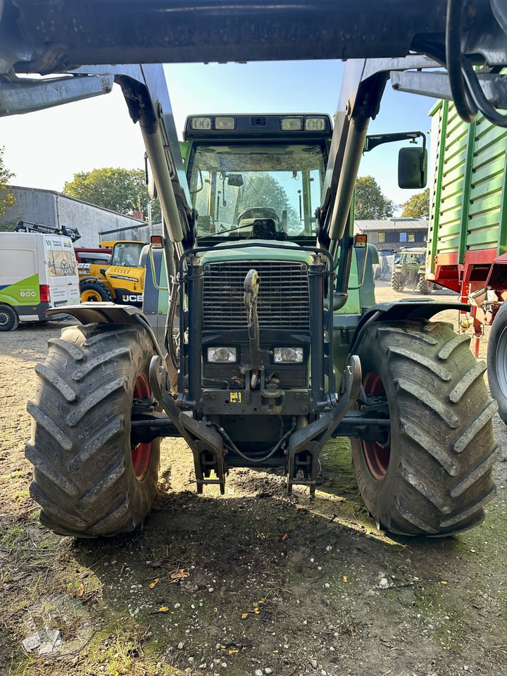 Farm tractor Fendt Favorit 511 C: picture 10
