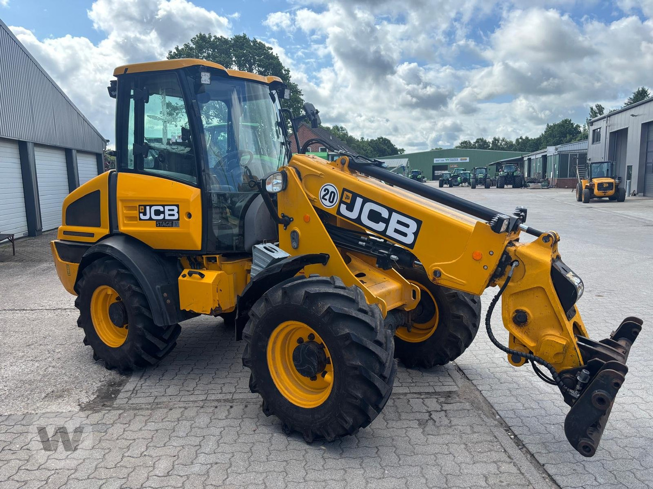 JCB TM 220 - Wheel loader: picture 5 JCB TM 220 - Wheel loader: picture 5