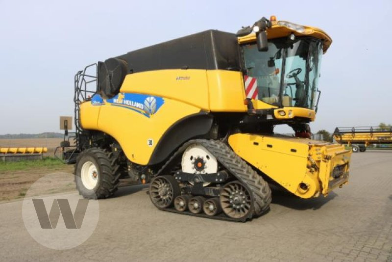 New Holland CR 9090 SCR - Combine harvester: picture 5 New Holland CR 9090 SCR - Combine harvester: picture 5