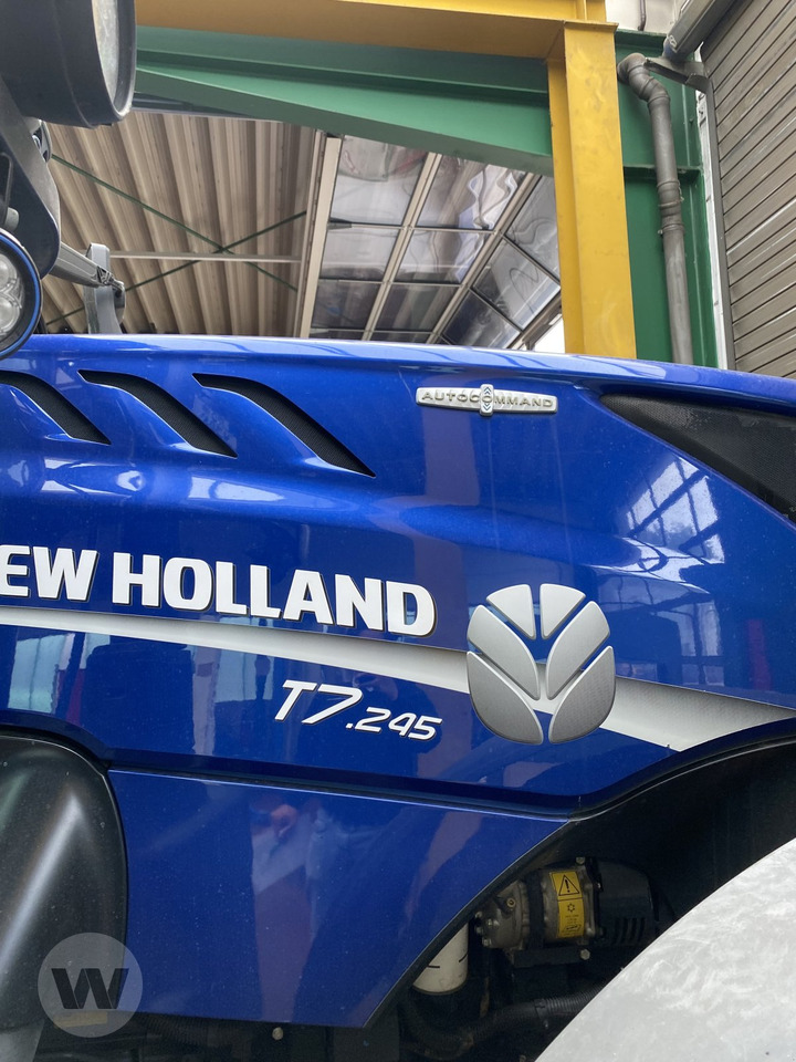 New Holland T 7.245 - Farm tractor: picture 2 New Holland T 7.245 - Farm tractor: picture 2