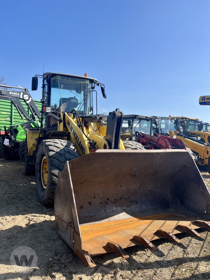 New Holland W 170 B - Wheel loader: picture 3 New Holland W 170 B - Wheel loader: picture 3
