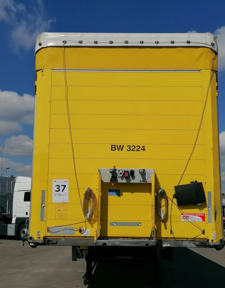 Schmitz Cargobull STANDARD FIRANKA- MOŻLIWY WYNAJEM - Curtainsider semi-trailer: picture 2 Schmitz Cargobull STANDARD FIRANKA- MOŻLIWY WYNAJEM - Curtainsider semi-trailer: picture 2
