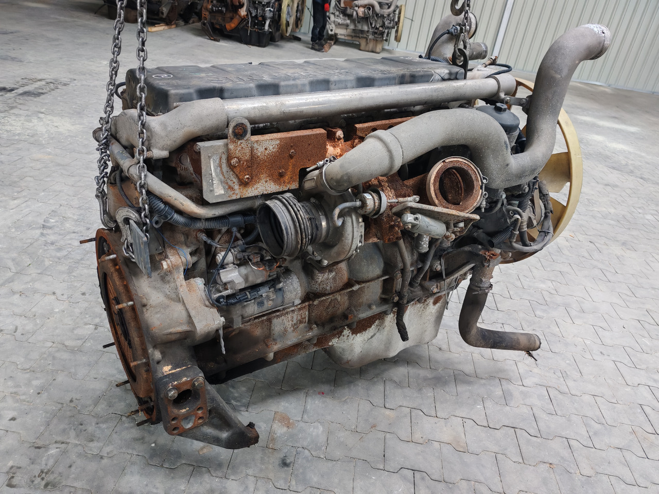 MAN TGS TGX / SINOTRUK MC11.44-40 / ENGINE D2066 LF40 EURO 5 / 10,5 LITRE - Engine: picture 4 MAN TGS TGX / SINOTRUK MC11.44-40 / ENGINE D2066 LF40 EURO 5 / 10,5 LITRE - Engine: picture 4