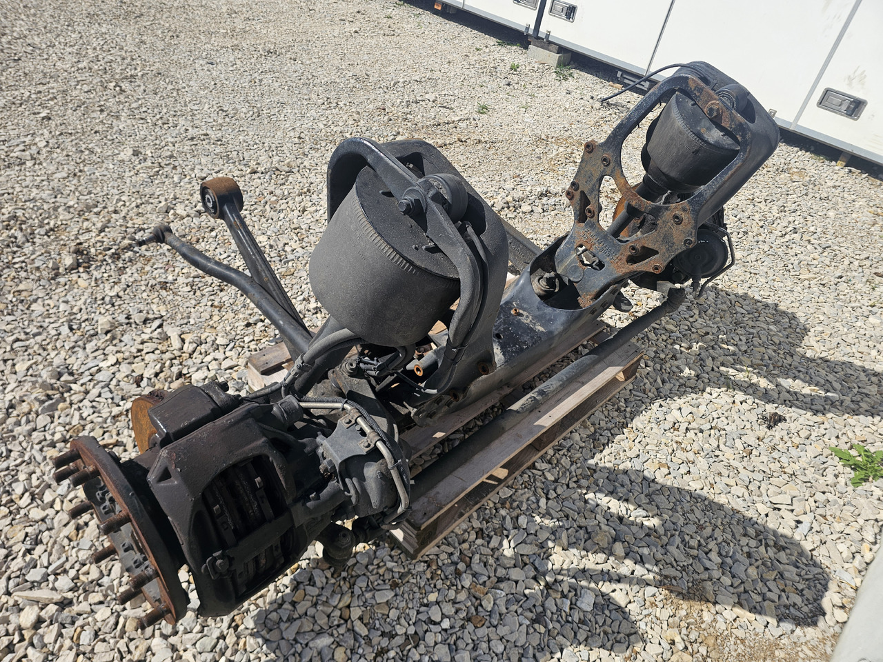 MAN TGX TGS AIR SUNSPENSION / COMPLETE FRONT AXLE - Front axle: picture 5 MAN TGX TGS AIR SUNSPENSION / COMPLETE FRONT AXLE - Front axle: picture 5