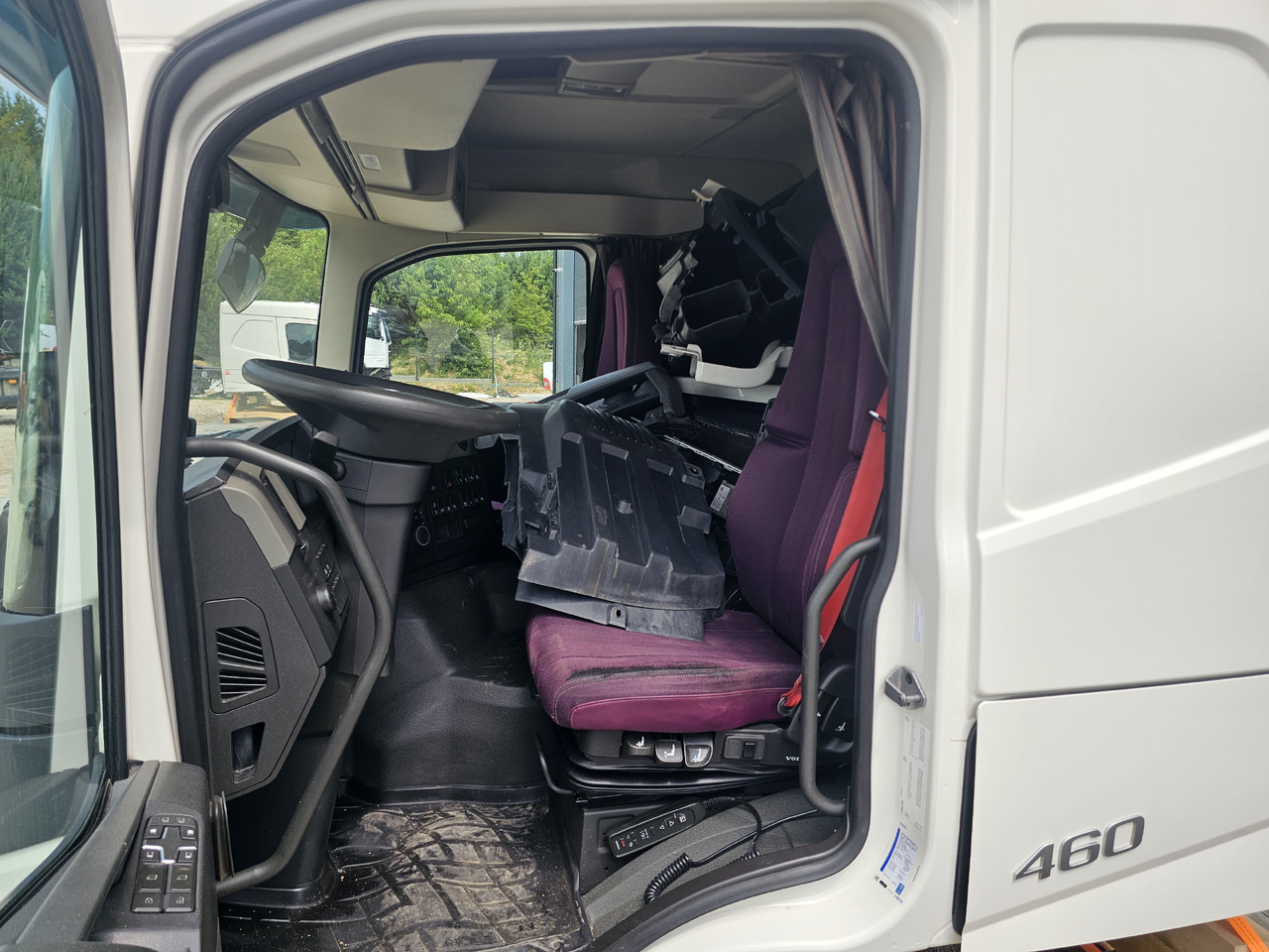 Cab VOLVO FM5 LOW ROOF / L2 H1 / COMPLETE CAB / 2022: picture 12