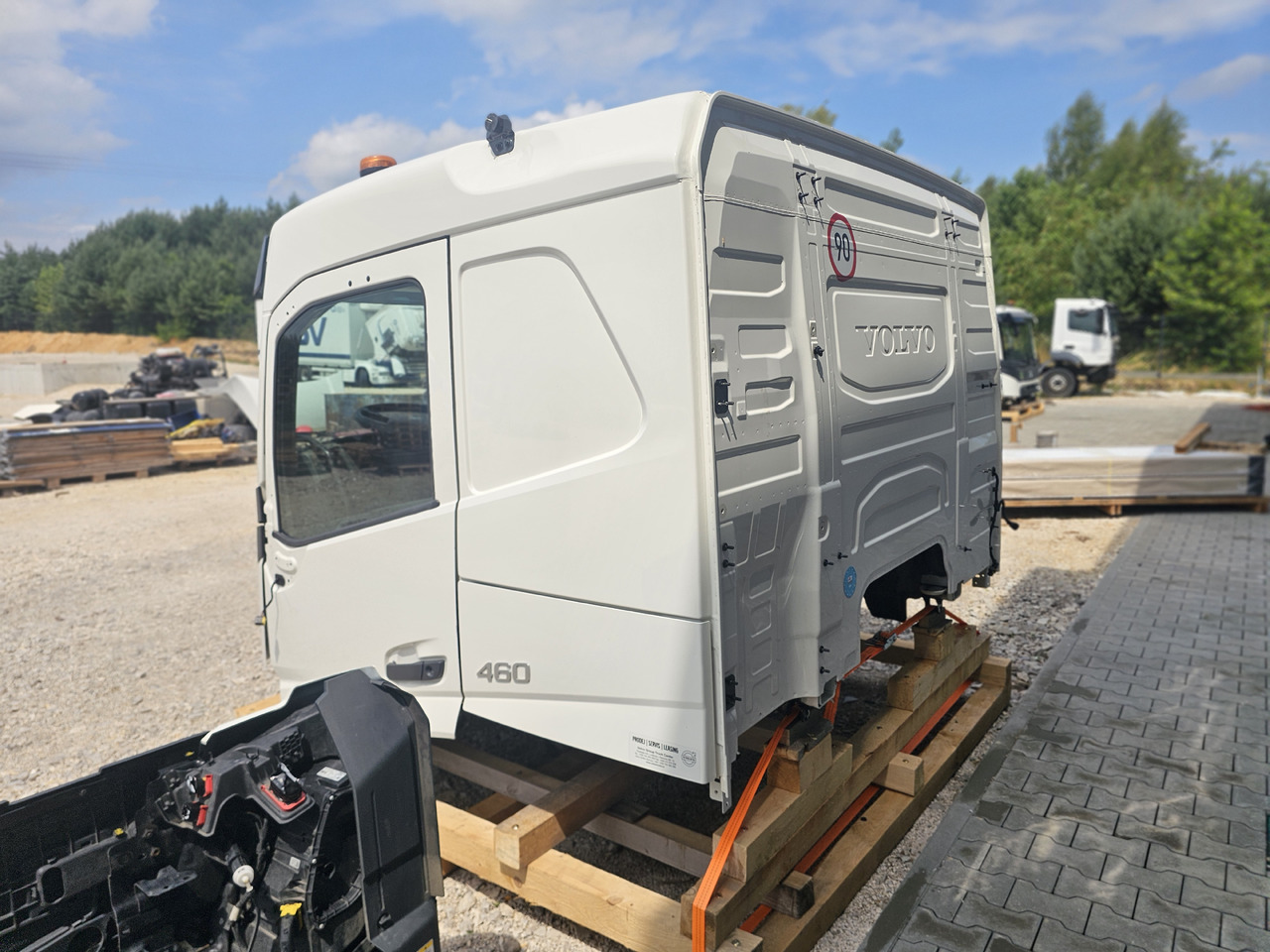 Cab VOLVO FM5 LOW ROOF / L2 H1 / COMPLETE CAB / 2022: picture 6