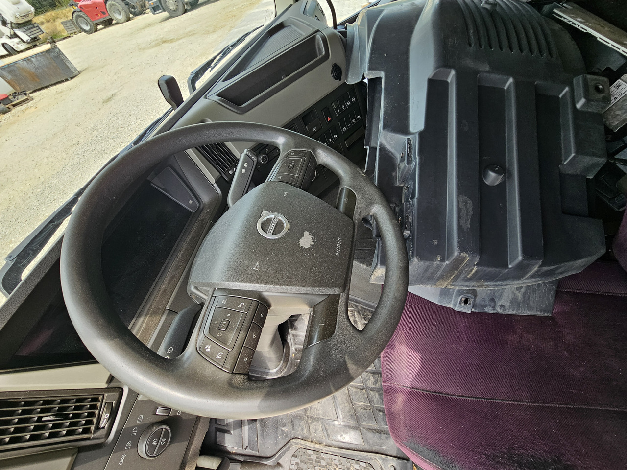 Cab VOLVO FM5 LOW ROOF / L2 H1 / COMPLETE CAB / 2022: picture 13