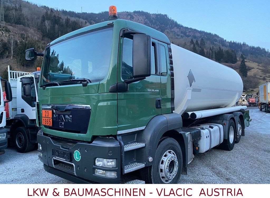 MAN TGS 26.400 Gastankwagen mit Pumpe und Wage22000L MAN TGS 26.400 Gastankwagen mit Pumpe und Wage22000L - Tank truck: picture 1 MAN TGS 26.400 Gastankwagen mit Pumpe und Wage22000L MAN TGS 26.400 Gastankwagen mit Pumpe und Wage22000L - Tank truck: picture 1