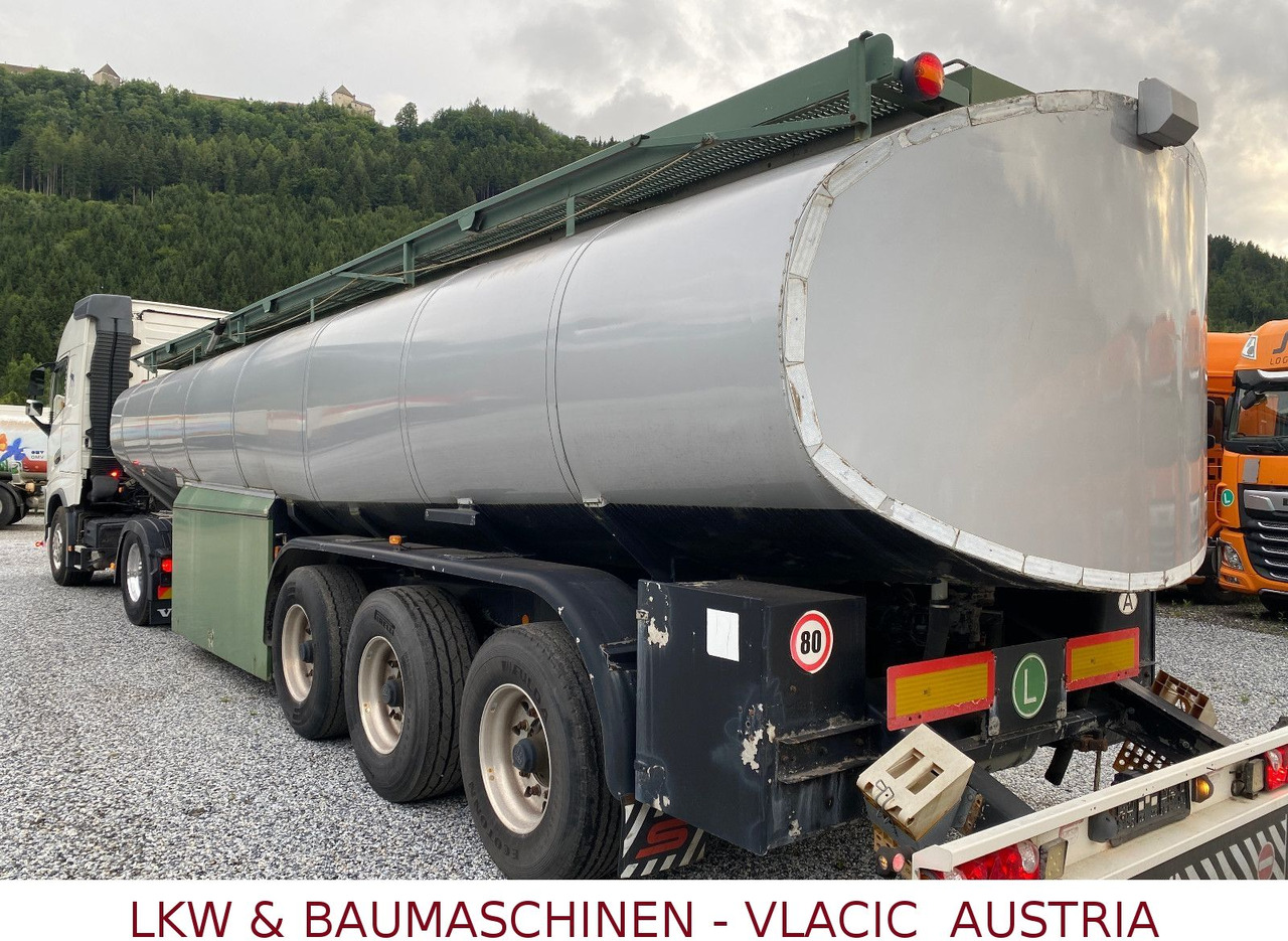 Schwarzmüller Tank für Öl transport - Tank semi-trailer: picture 2 Schwarzmüller Tank für Öl transport - Tank semi-trailer: picture 2