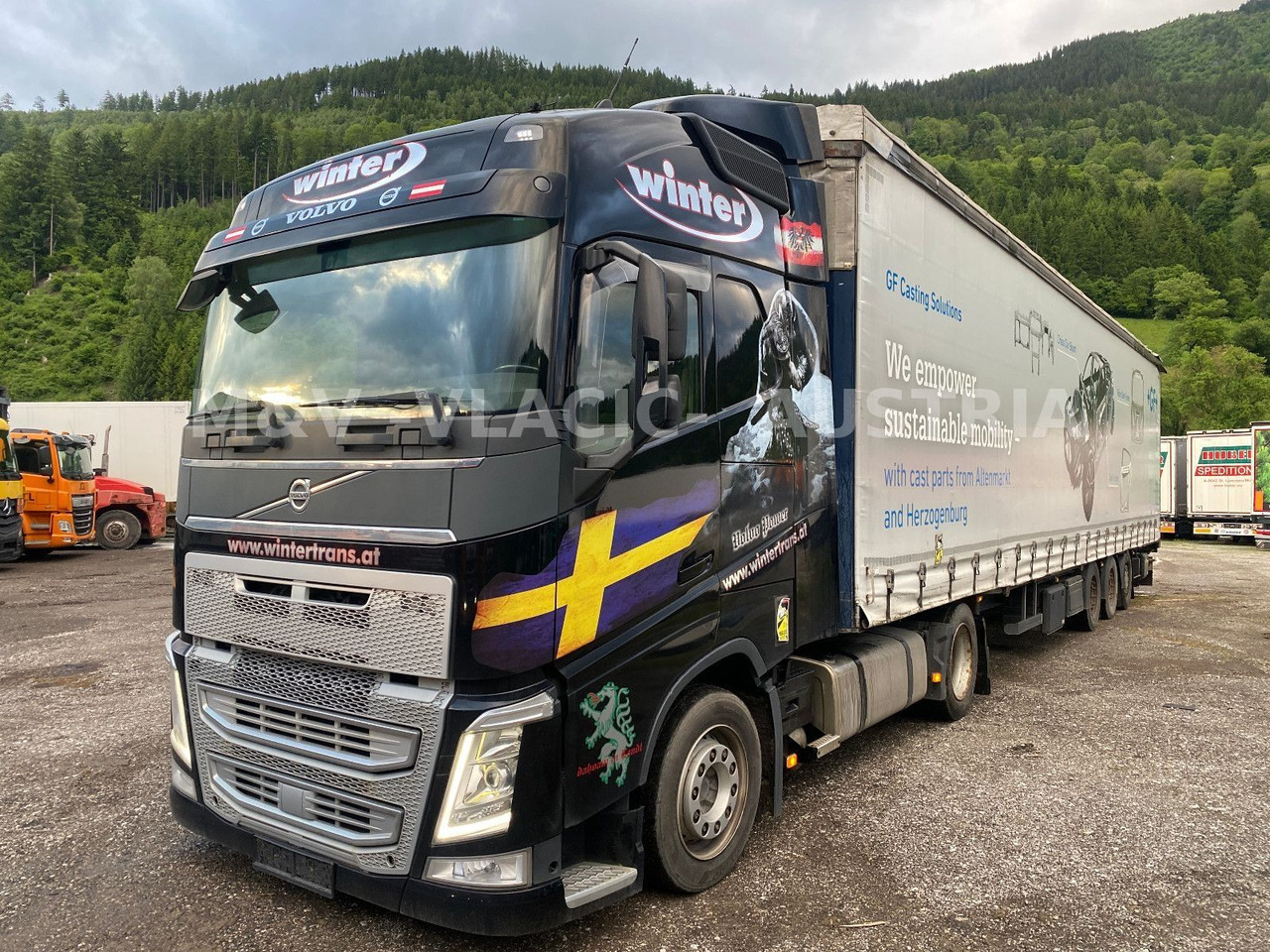 Volvo FH 460 Mega -Lowliner - Tractor unit: picture 1 Volvo FH 460 Mega -Lowliner - Tractor unit: picture 1