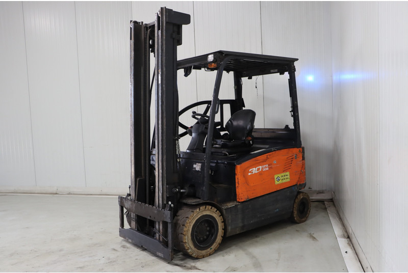 Doosan B30X-7 - Electric forklift: picture 4 Doosan B30X-7 - Electric forklift: picture 4