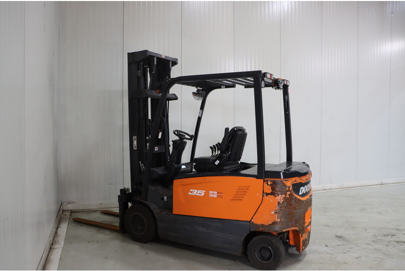Doosan B35X-7 - Electric forklift: picture 5 Doosan B35X-7 - Electric forklift: picture 5