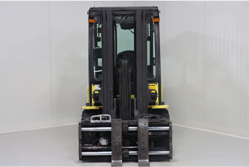 Hyundai 45B-9 - Electric forklift: picture 2 Hyundai 45B-9 - Electric forklift: picture 2