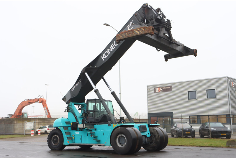 KONECRANES 4531TC5 - Reach stacker: picture 1 KONECRANES 4531TC5 - Reach stacker: picture 1