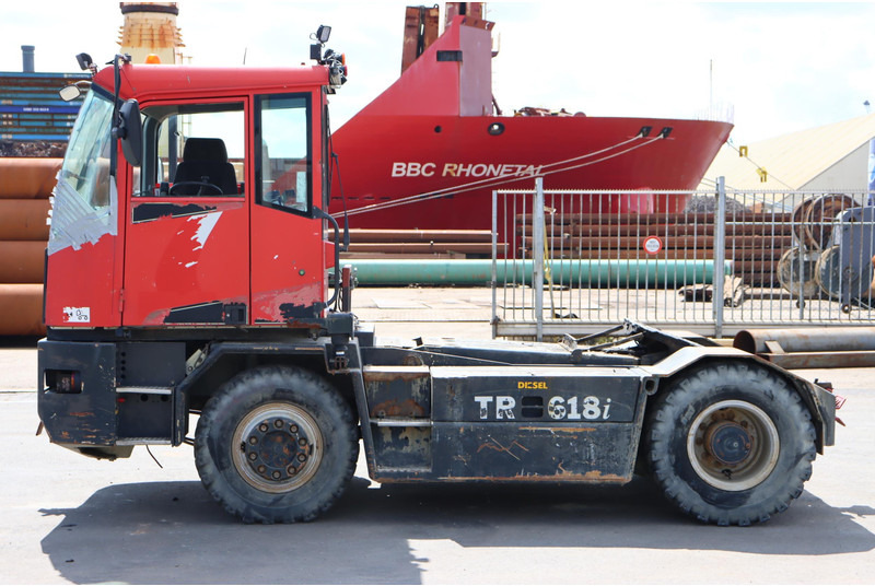 Kalmar TR618iA - Terminal tractor: picture 4 Kalmar TR618iA - Terminal tractor: picture 4