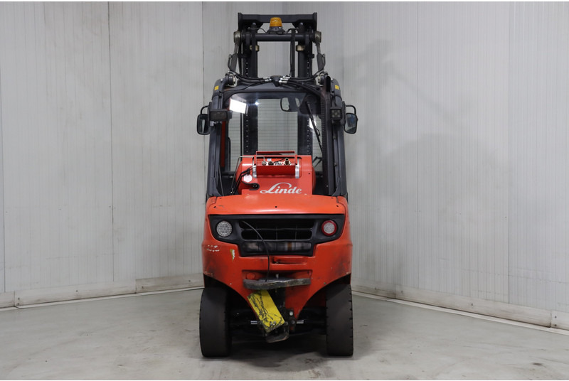 Linde H35T-02 - LPG forklift: picture 5 Linde H35T-02 - LPG forklift: picture 5