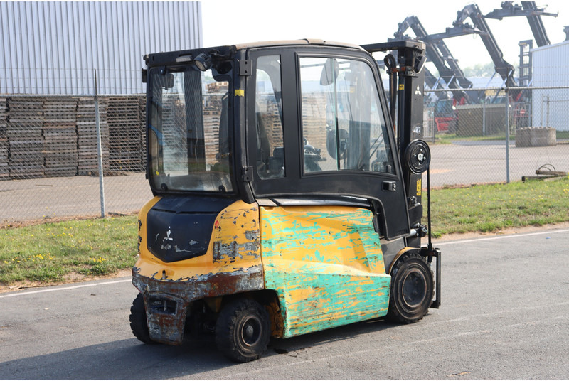 Electric forklift Mitsubishi FB35N: picture 7