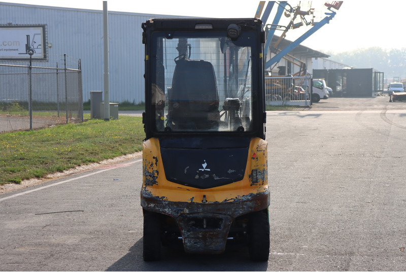 Electric forklift Mitsubishi FB35N: picture 6