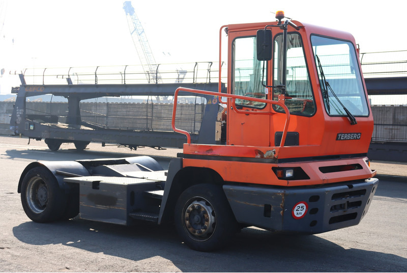 Terberg YT182 - Terminal tractor: picture 1 Terberg YT182 - Terminal tractor: picture 1