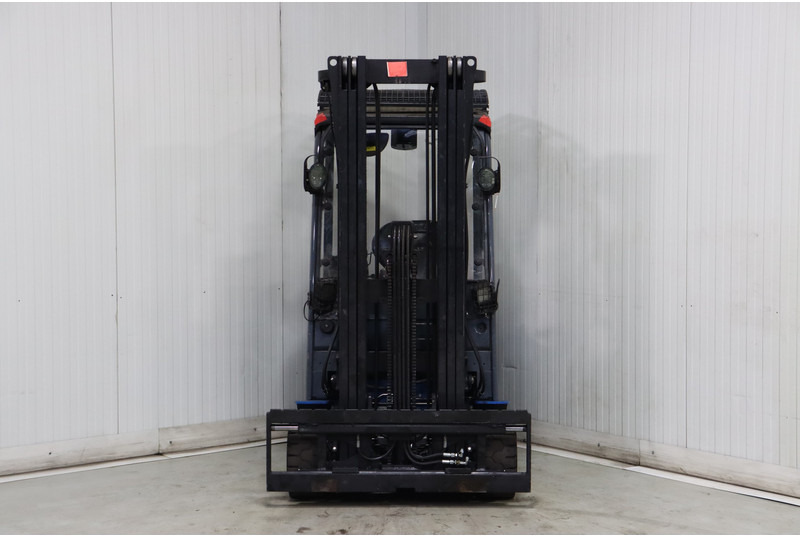 Toyota 8FBM20T - Electric forklift: picture 3 Toyota 8FBM20T - Electric forklift: picture 3