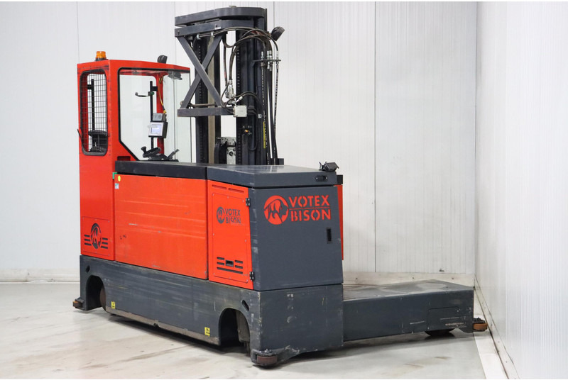 Votex Bison Compact - Side loader: picture 3 Votex Bison Compact - Side loader: picture 3