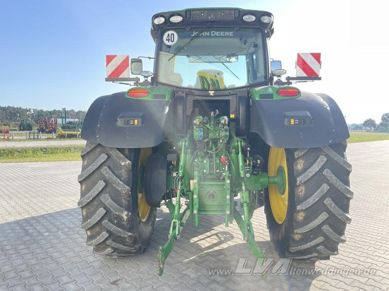 John Deere 6190R - Farm tractor: picture 4 John Deere 6190R - Farm tractor: picture 4