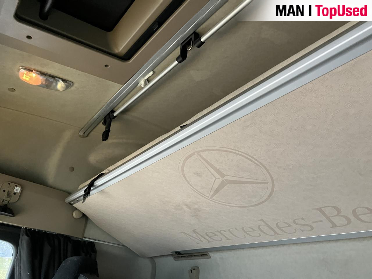 MERCEDES-BENZ ACTROS 1845 Lowdeck LSnRL - Tractor unit: picture 5 MERCEDES-BENZ ACTROS 1845 Lowdeck LSnRL - Tractor unit: picture 5