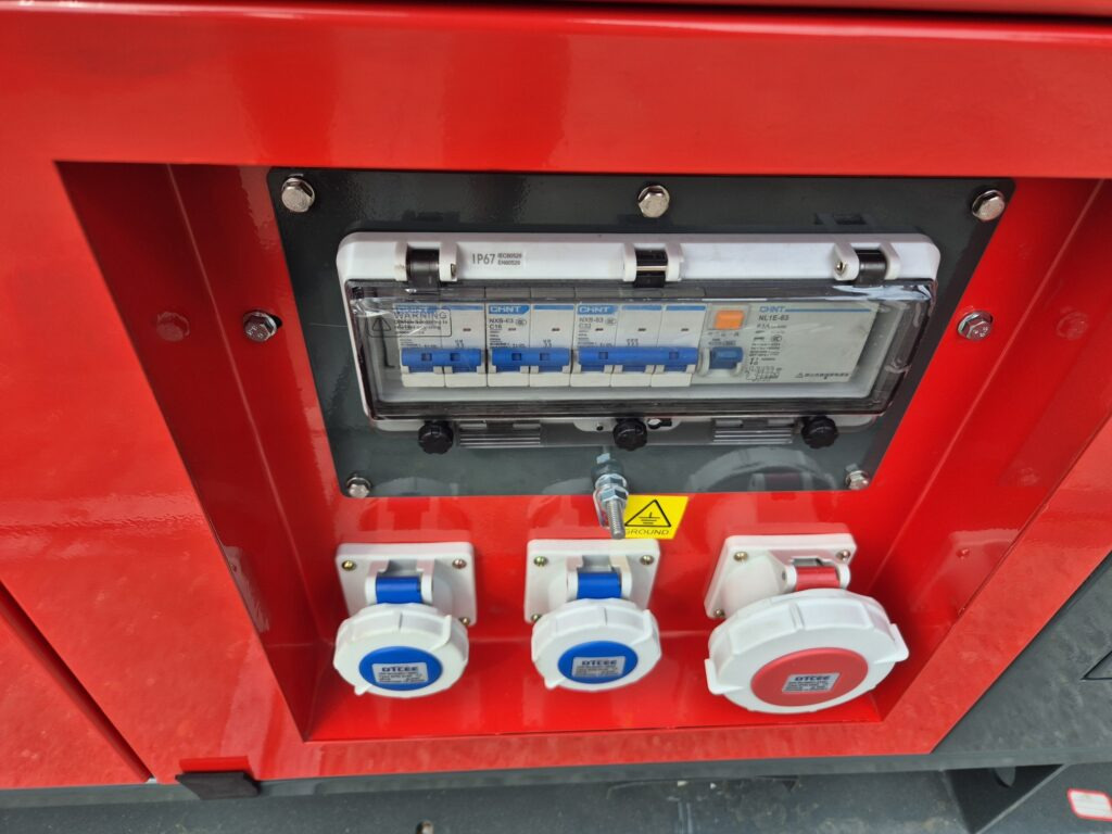 ASHITA AG3-70 - Generator set: picture 3 ASHITA AG3-70 - Generator set: picture 3