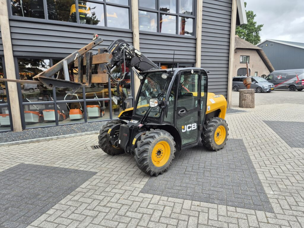 JCB 516-40 - Telescopic handler: picture 2 JCB 516-40 - Telescopic handler: picture 2