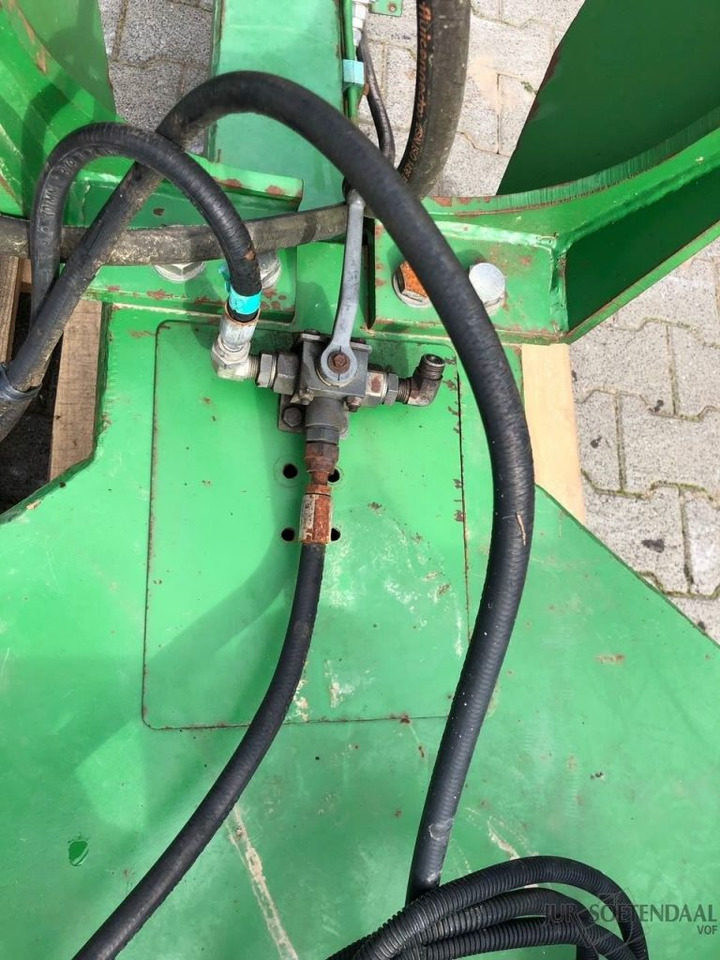 Farm tractor JOHN DEERE frontlinkage: picture 12