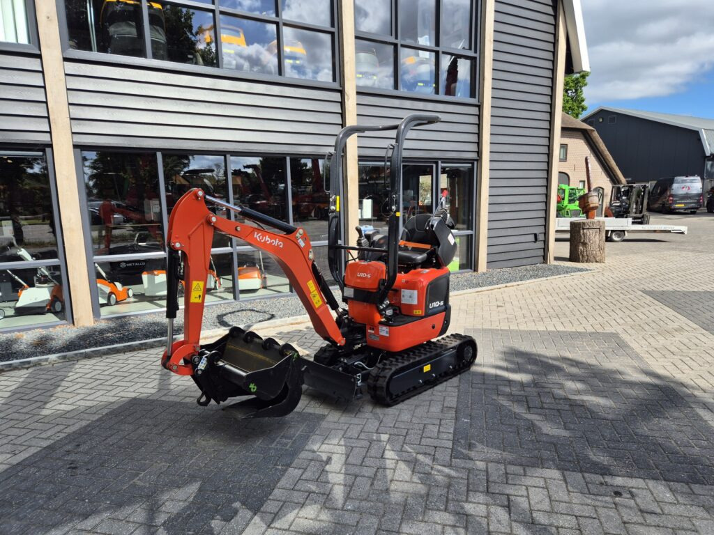 KUBOTA U10-5 - Mini excavator: picture 2 KUBOTA U10-5 - Mini excavator: picture 2