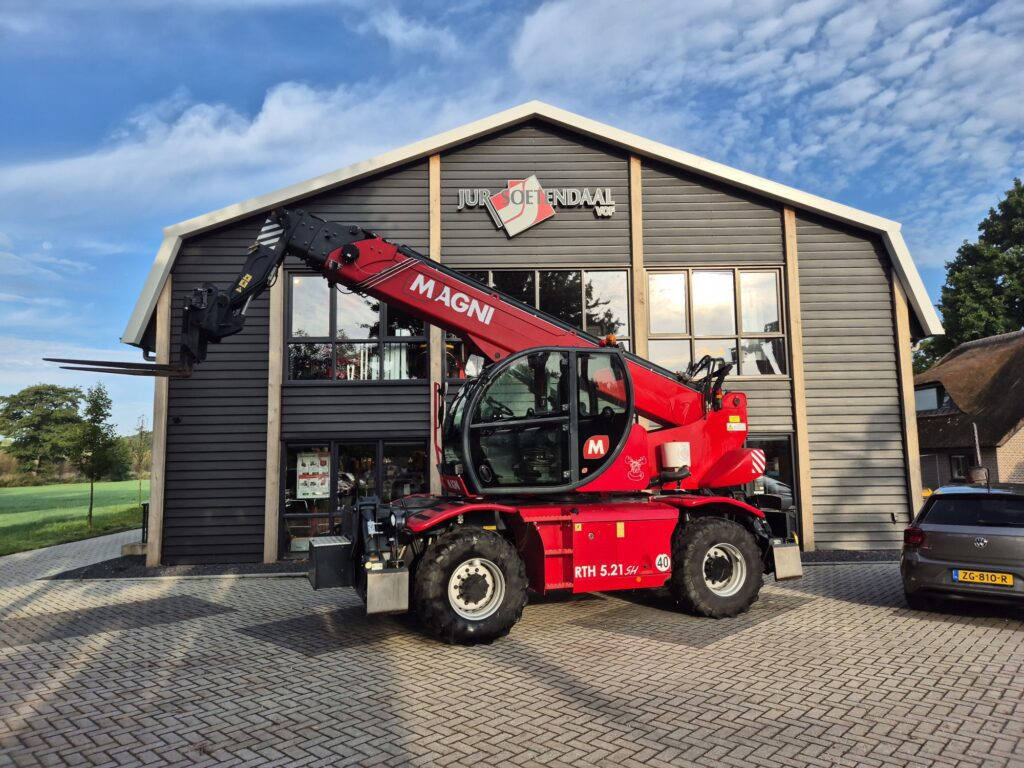 MAGNI RTH 5.21 SH - Telescopic handler: picture 1 MAGNI RTH 5.21 SH - Telescopic handler: picture 1