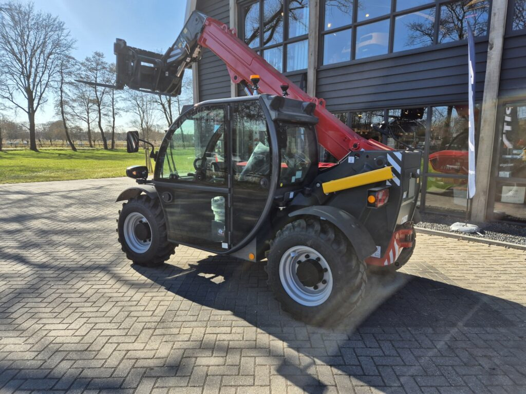 MAGNI TH 3.6 - Telescopic handler: picture 5 MAGNI TH 3.6 - Telescopic handler: picture 5