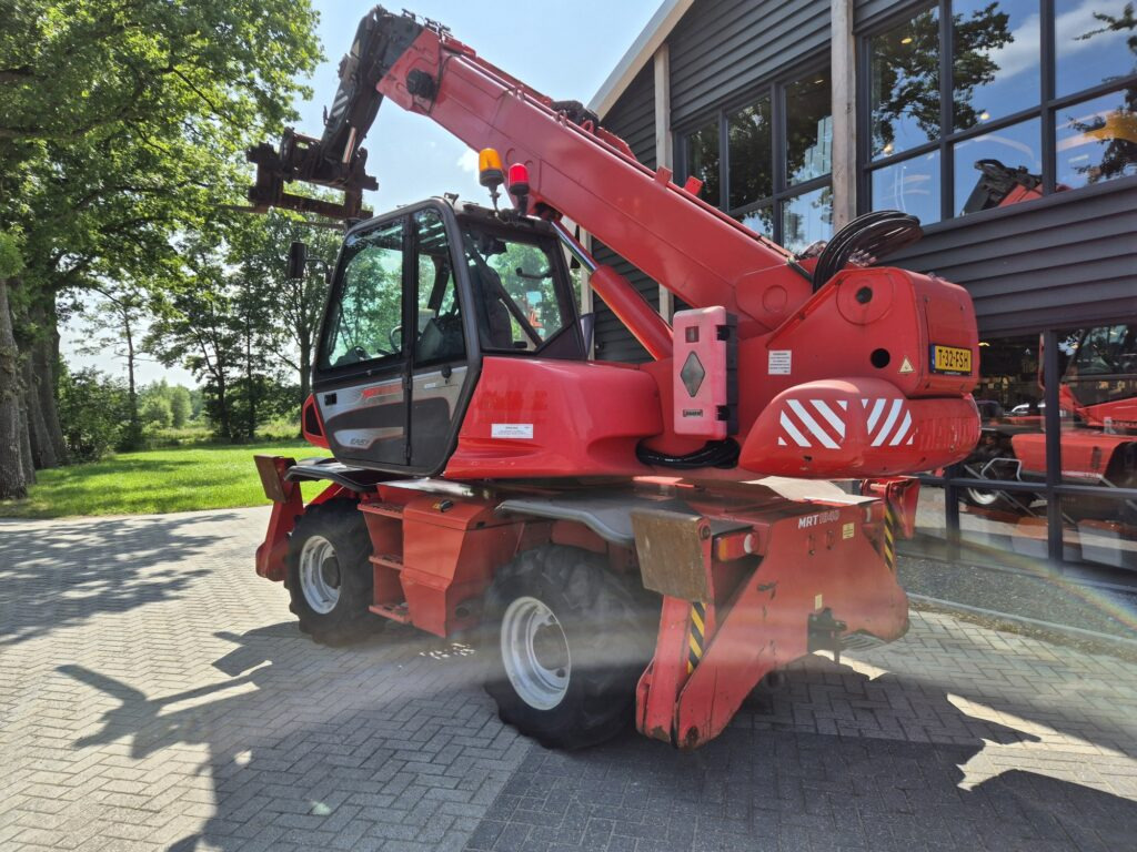 MANITOU MRT 1840 easy - Telescopic handler: picture 4 MANITOU MRT 1840 easy - Telescopic handler: picture 4