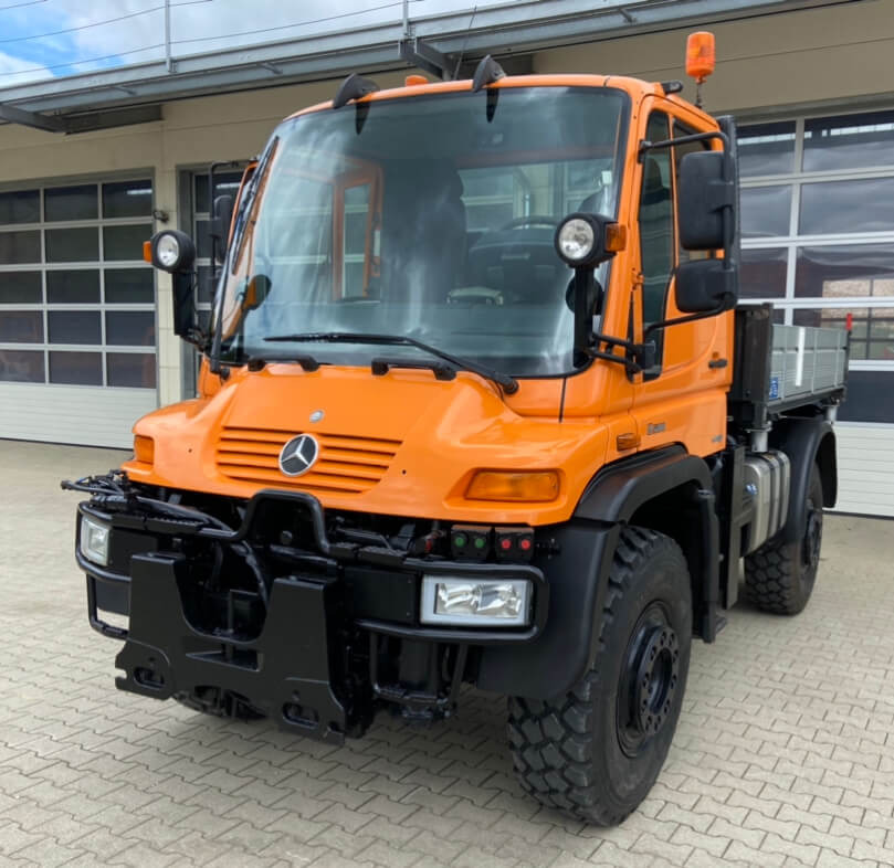 Unimog 500 - U500 405 33387 Mercedes Benz 405 - Municipal/ Special vehicle: picture 1 Unimog 500 - U500 405 33387 Mercedes Benz 405 - Municipal/ Special vehicle: picture 1